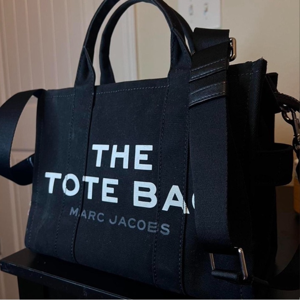 Marc Jacobs The Tote Bag